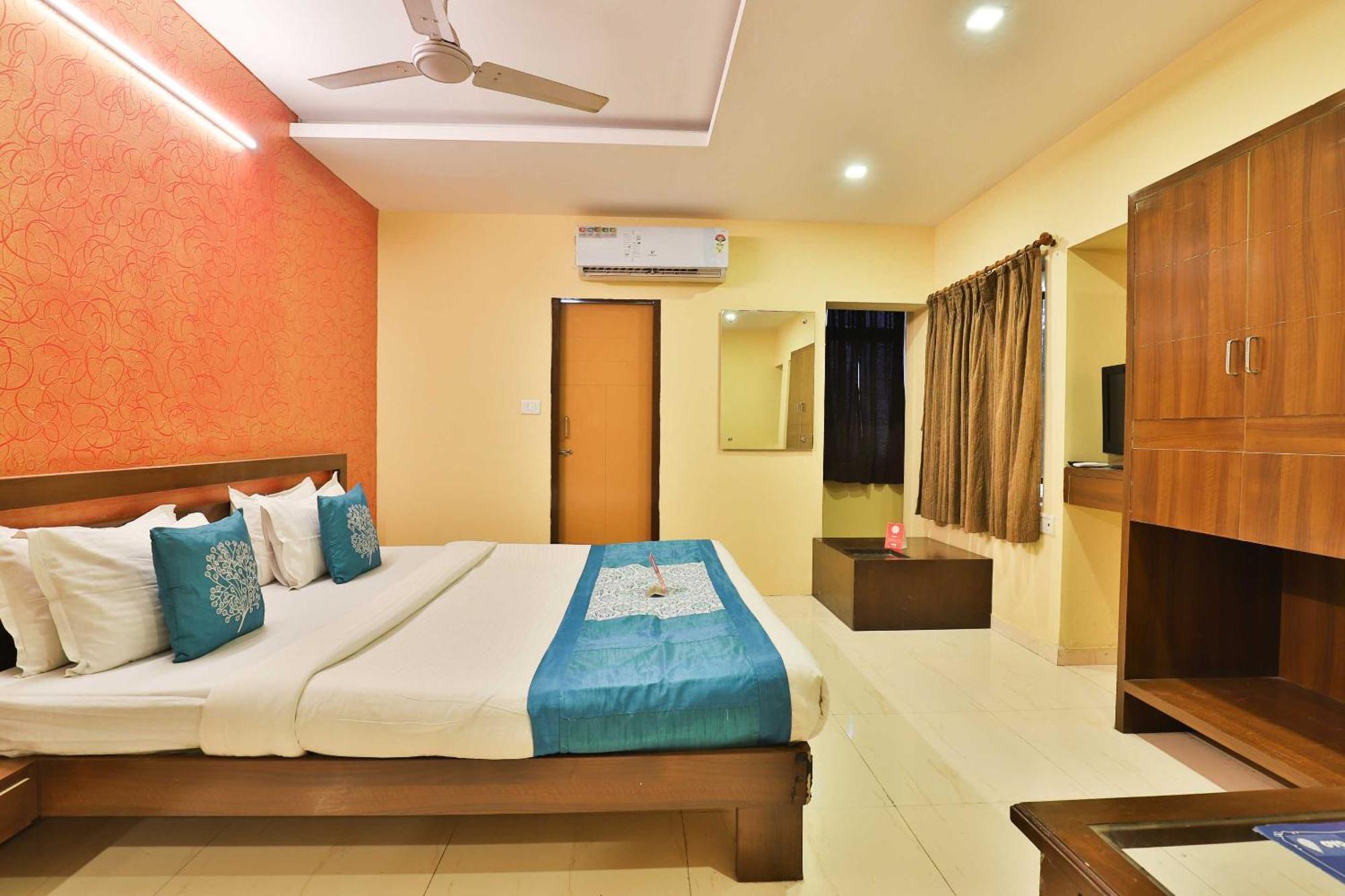 Hotel O Sunrise Gorwa Exterior foto
